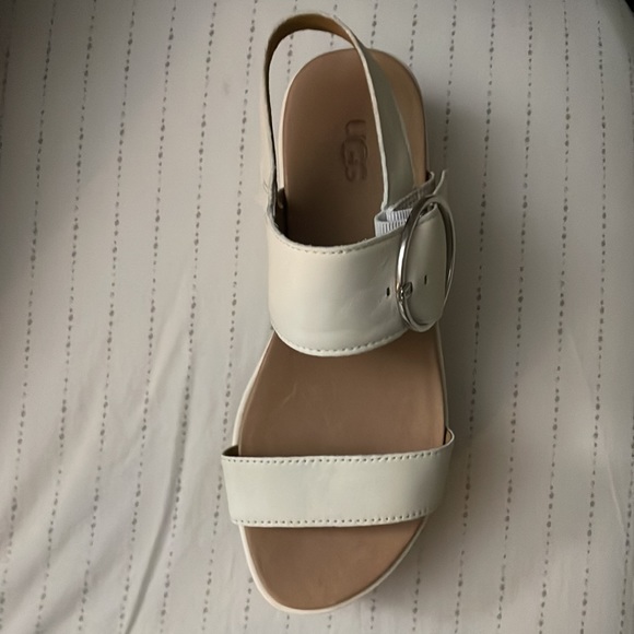 Brand new, never been worn, with box, UGG April Sandals, off white, size 6. - Picture 3 of 4